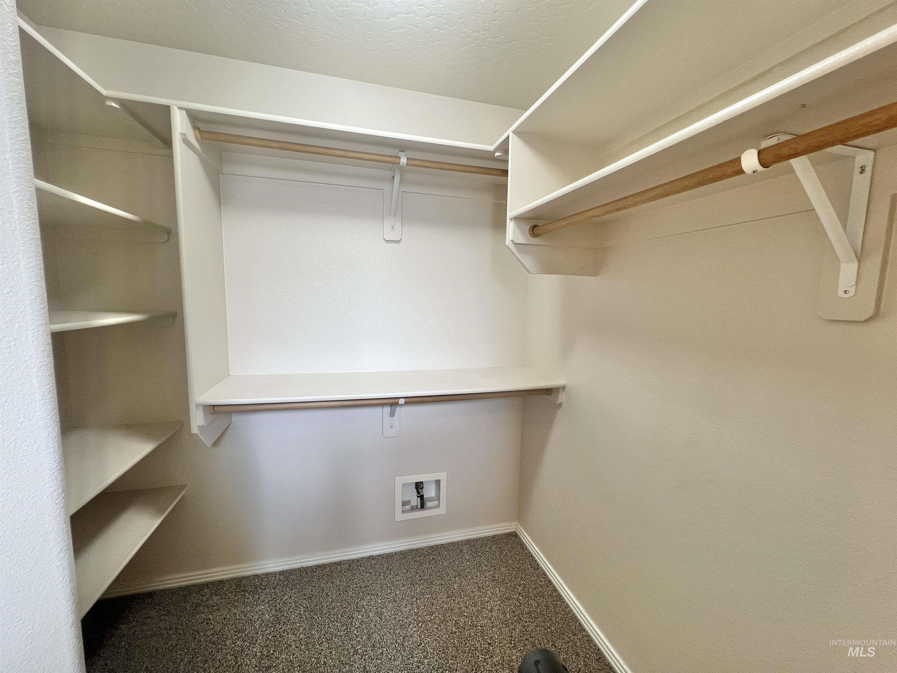 Fruitland, Idaho 83619, United States, 3 Bedrooms Bedrooms, ,2 BathroomsBathrooms,Residential,Pending,109360