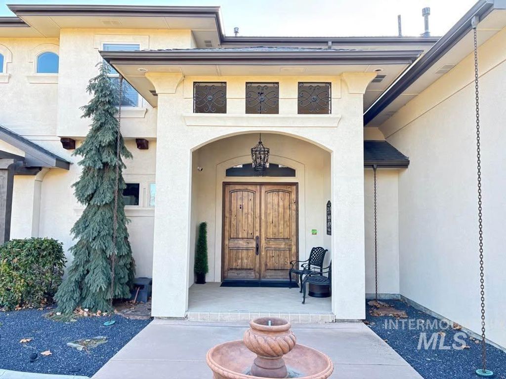 Photo of 8751 W Rioja St, Star, ID 83669 (MLS # 98983664)