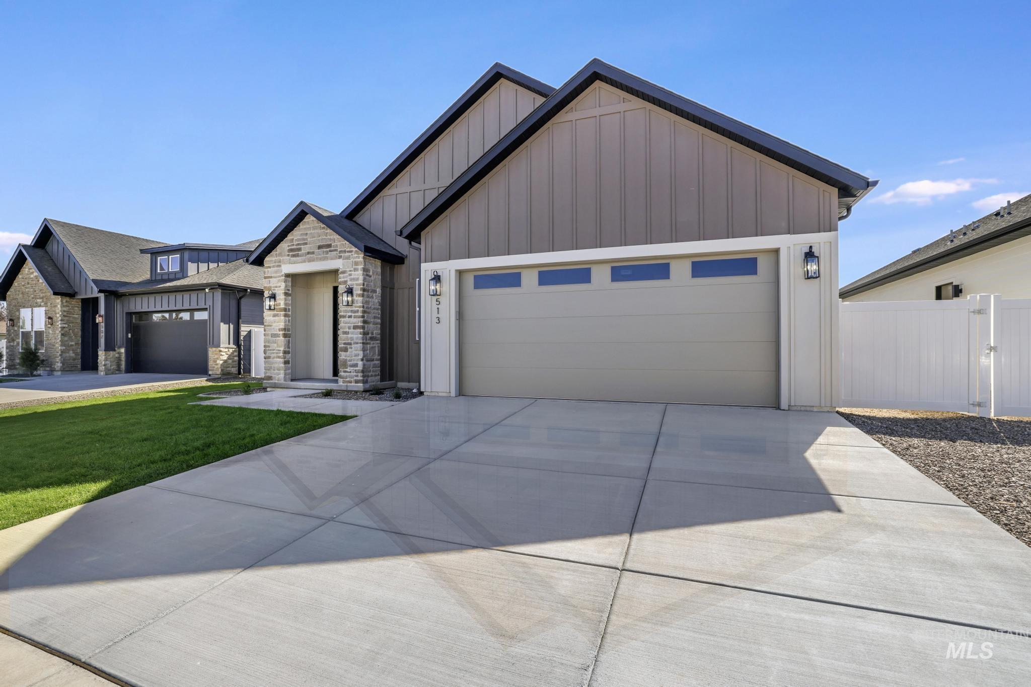 513 Falling Leaf Lane