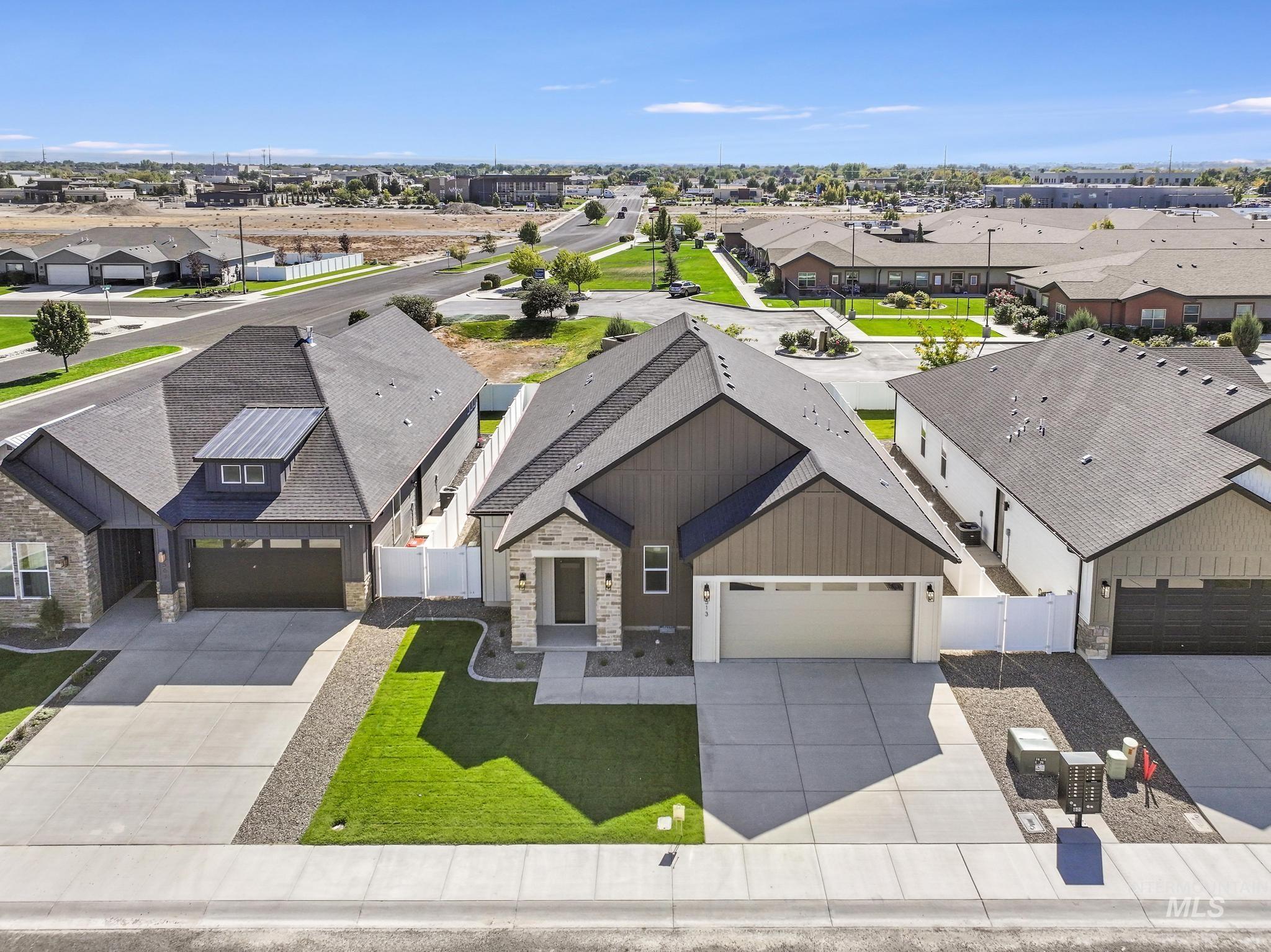 513 Falling Leaf Lane