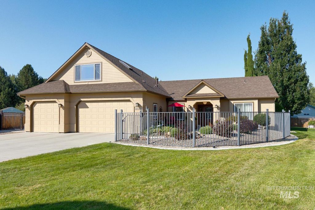 Photo of 10585 W. Vega Ct, Star, ID 83669 (MLS # 98971260)