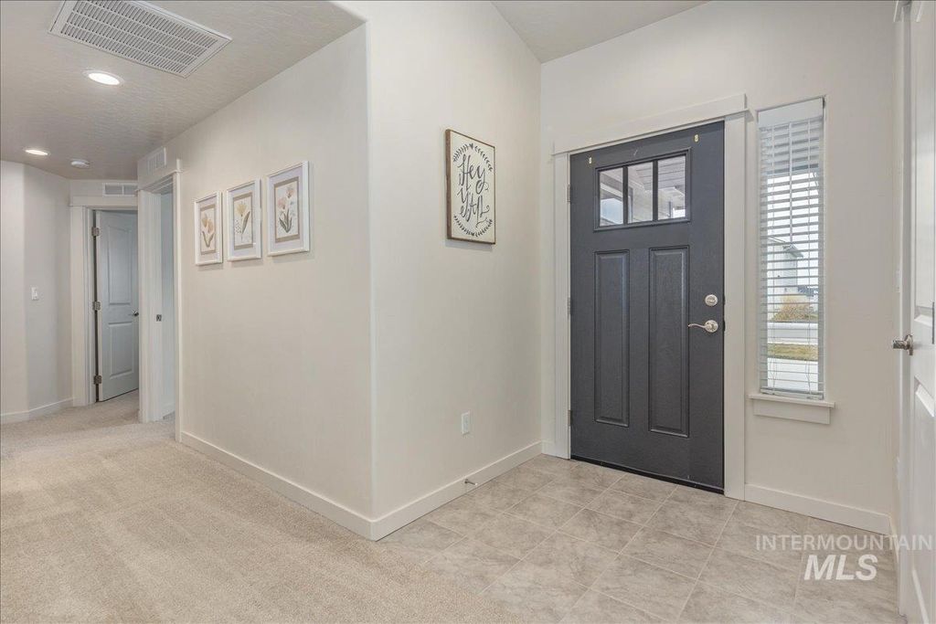 Photo of 171 S Fuji Ave, Emmett, ID 83617 (MLS # 98982223)