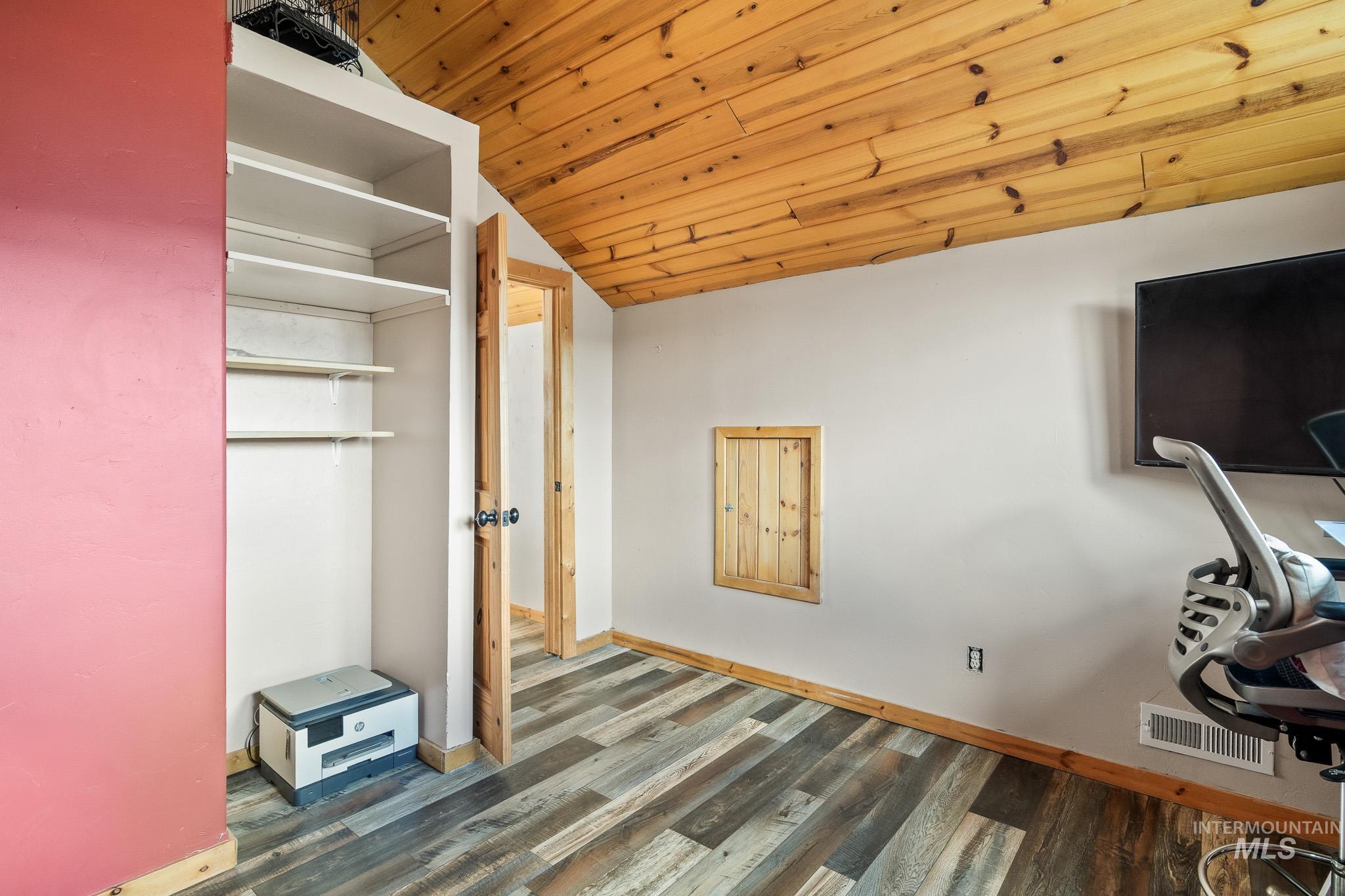 upstairs office or 4th bedroom