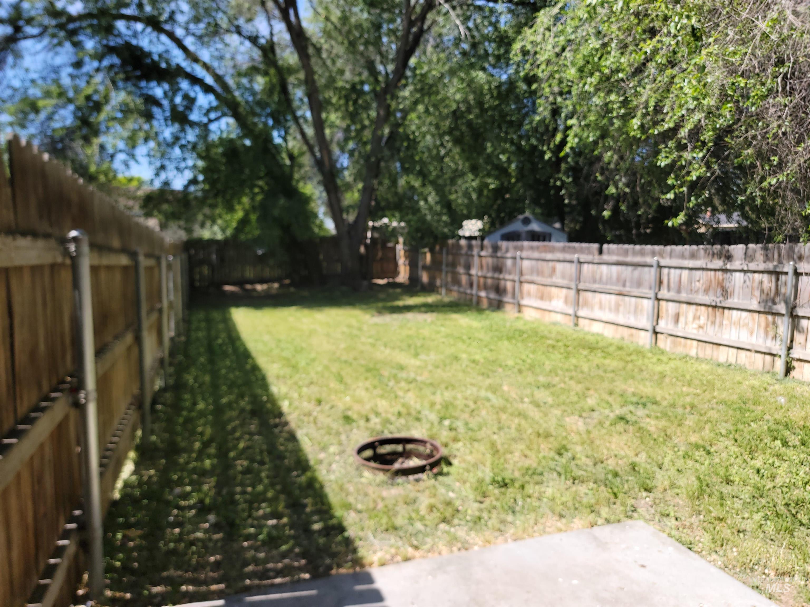 217 & 219 20th Ave N