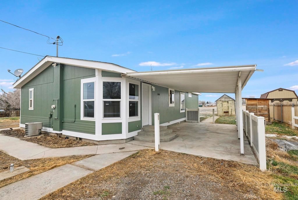 Photo of 20062 Hwy 30, Buhl, ID 83316 (MLS # 98972280)