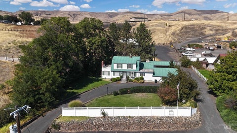 Photo of 3045 Hatwai Rd, Lewiston, ID 83501 (MLS # 99000549)