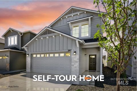 Photo of 233 W Broyhill St, Meridian, ID 83642 (MLS # 98966722)