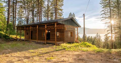 Photo of 1309 Laurel Drive, Cascade, ID 83611 (MLS # 98992299)