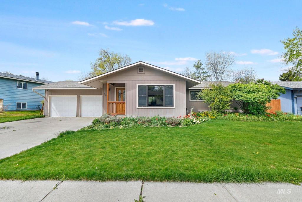 Photo of 837 Capri Drive, Twin Falls, ID 83301 (MLS # 98982791)