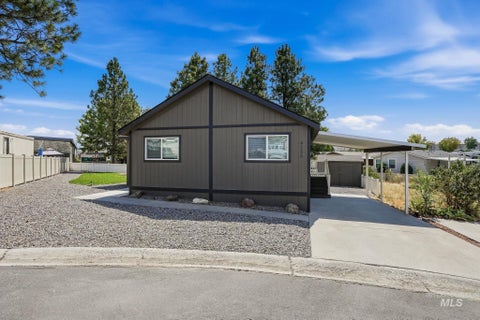 Photo of 8255 Blue Ridge #6, Boise, ID 83716 (MLS # 98998861)