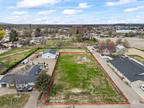 Photo of 309 S Main St, Star, ID 83669 (MLS # 98941845)