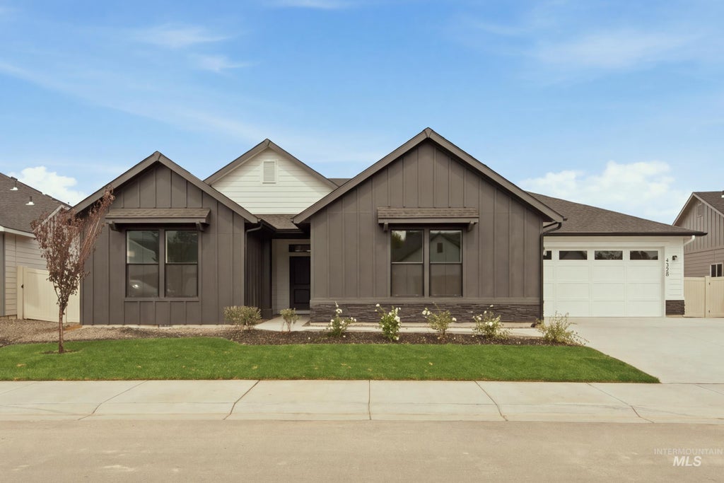 Photo of 4328 E Rincon Dr, Meridian, ID 83642 (MLS # 99000971)