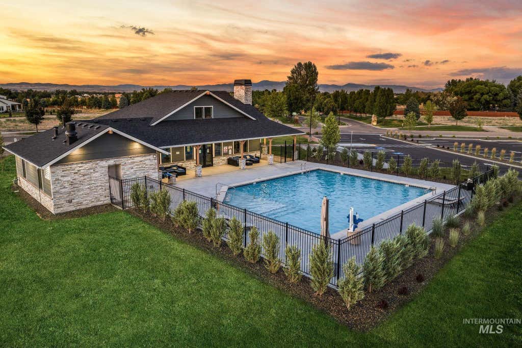 Photo of 21510 Salmon Falls Lane, Star, ID 83669 (MLS # 98990547)