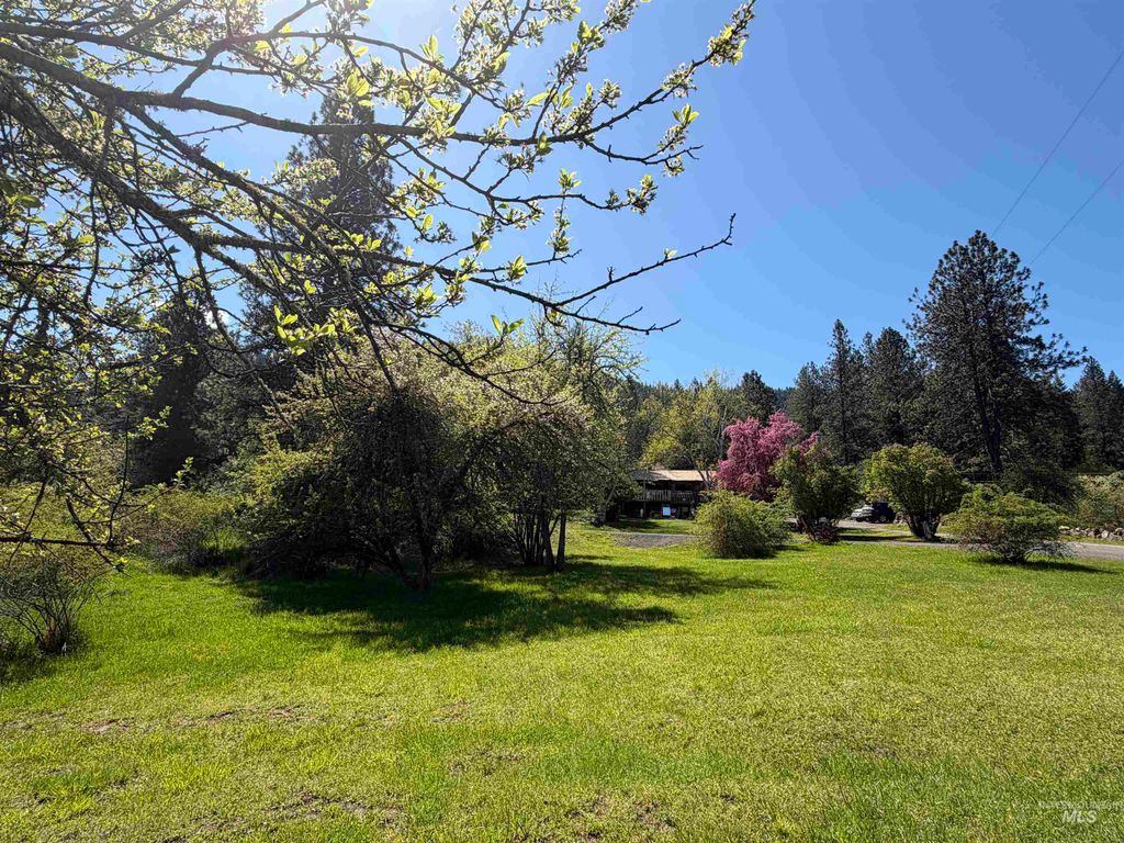 Photo of 1238 O'brien Road, Orofino, ID 83544 (MLS # 98984853)