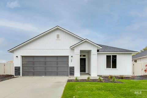 Photo of 37 S Lancaster Pl, Nampa, ID 83651 (MLS # 98964562)