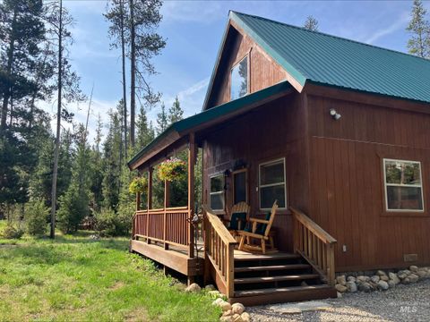 95 Valley Way Stanley ID 83278