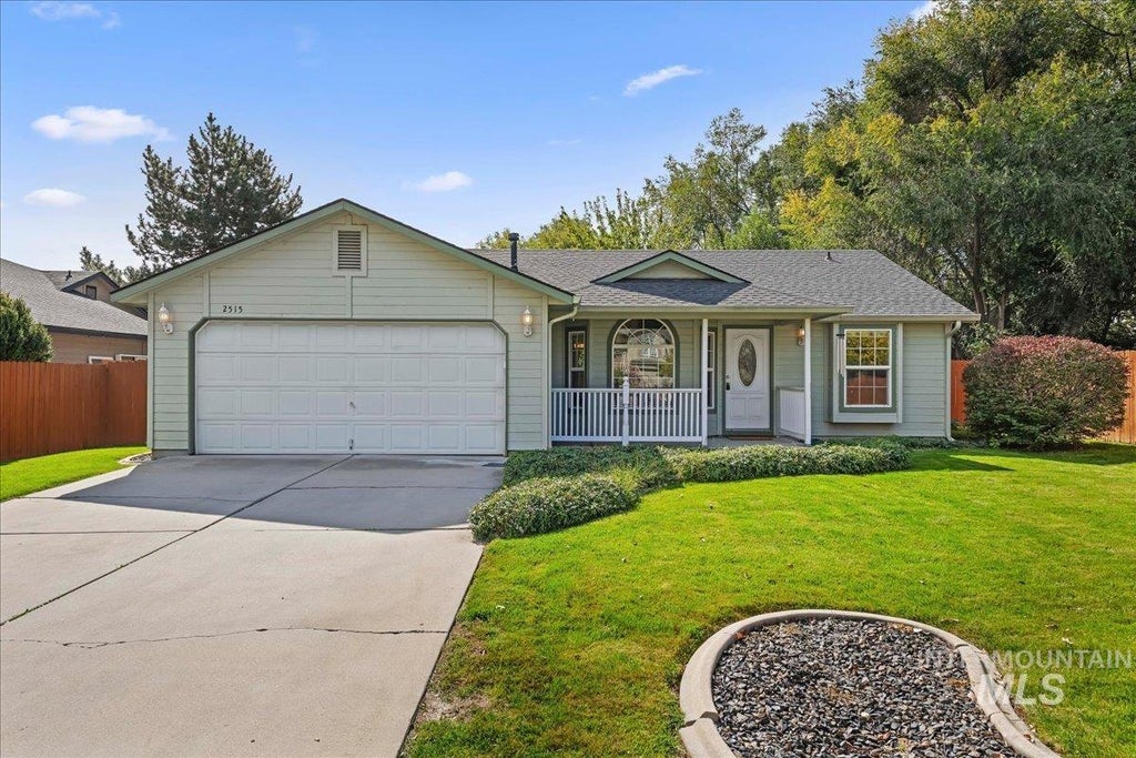 Photo of 2515 Sunflower DR, Nampa, ID 83686 (MLS # 99002980)