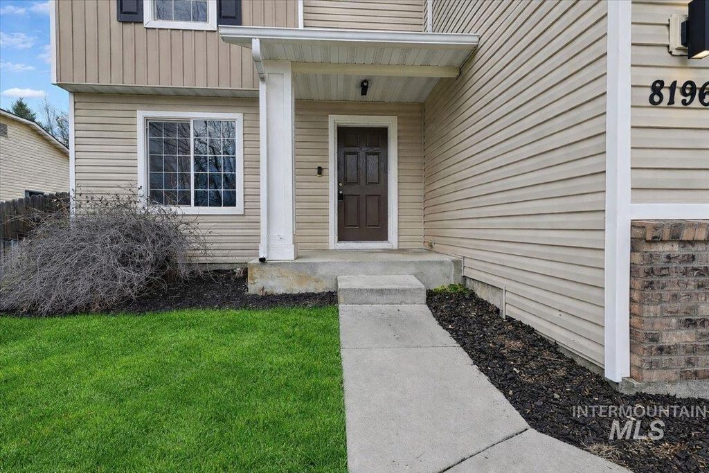 Photo of 8196 W Grubstake St, Boise, ID 83709 (MLS # 98977918)