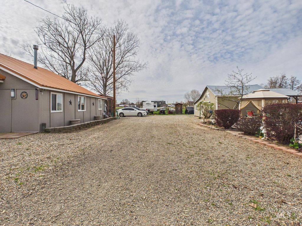 Photo of 2133 Hollywood Blvd, Emmett, ID 83617 (MLS # 98979711)