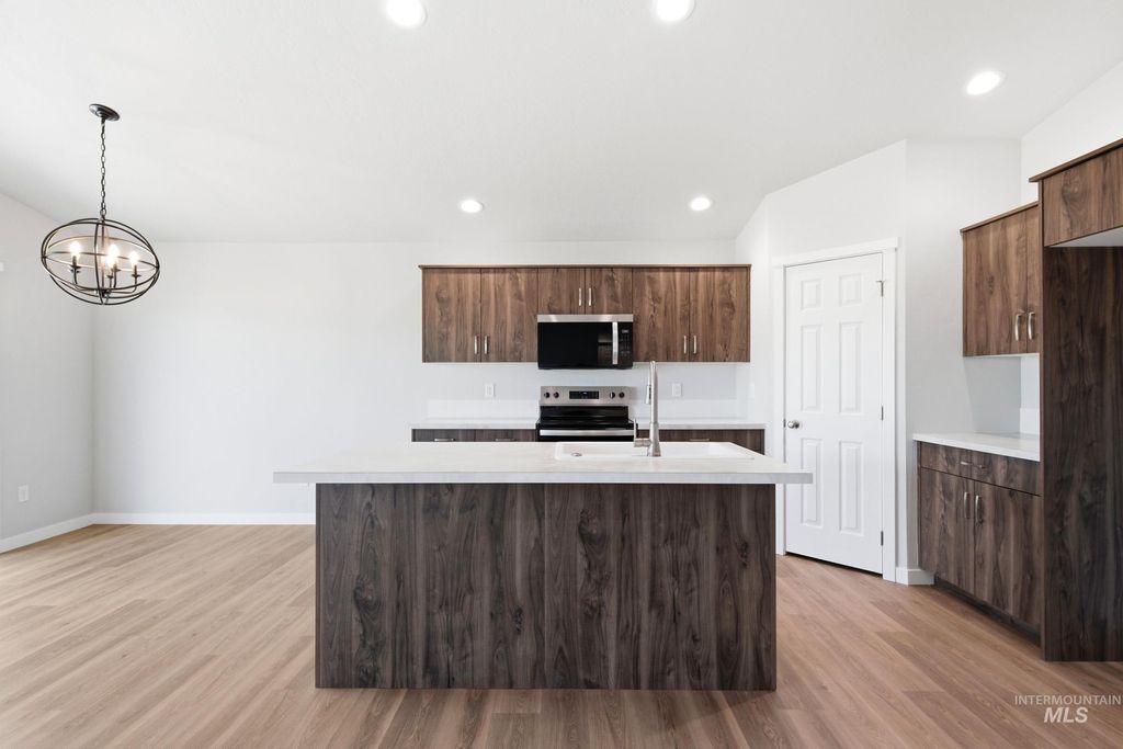 Photo of 7080 E Marble Springs Dr, Nampa, ID 83687 (MLS # 98991544)