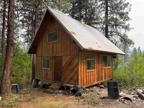 Photo of 259 China Garden Rd, Harpster, ID 83552 (MLS # 98961931)