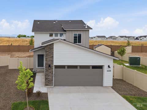 Photo of 4426 N Alameda Creek Ave, Meridian, ID 83646 (MLS # 98986242)