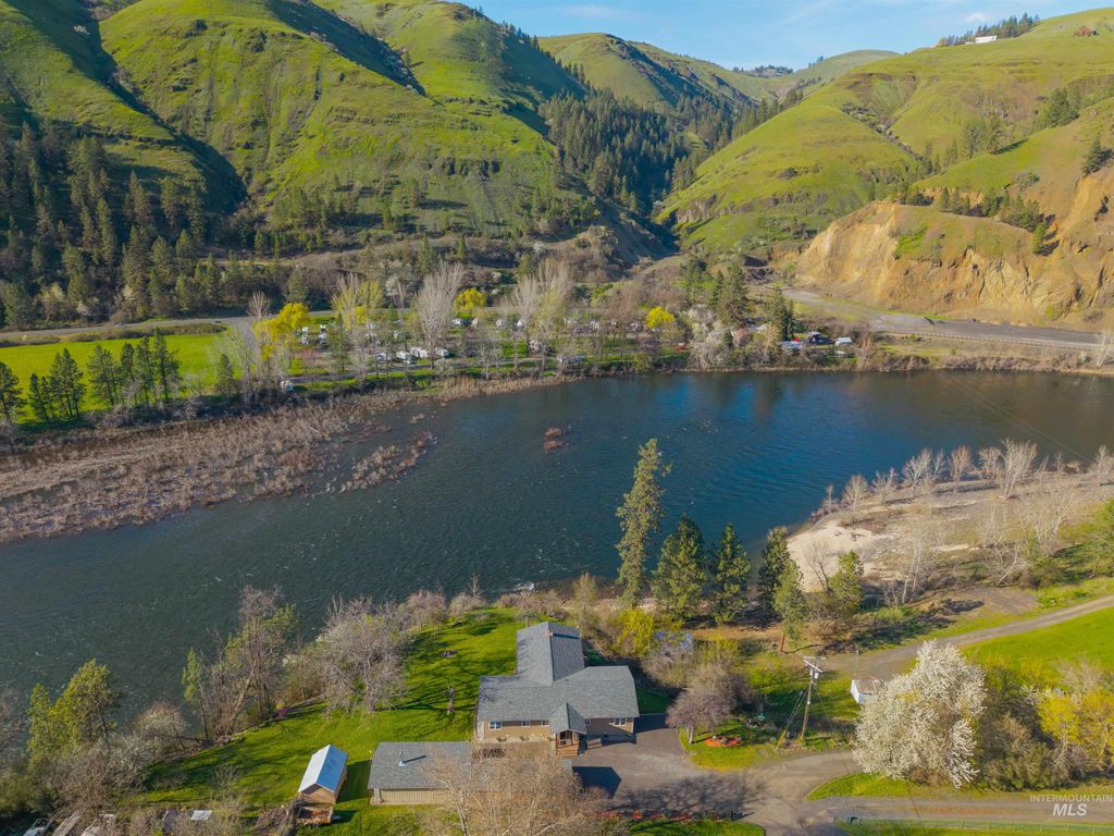 Photo of 716 State St, Kooskia, ID 83539 (MLS # 98981835)