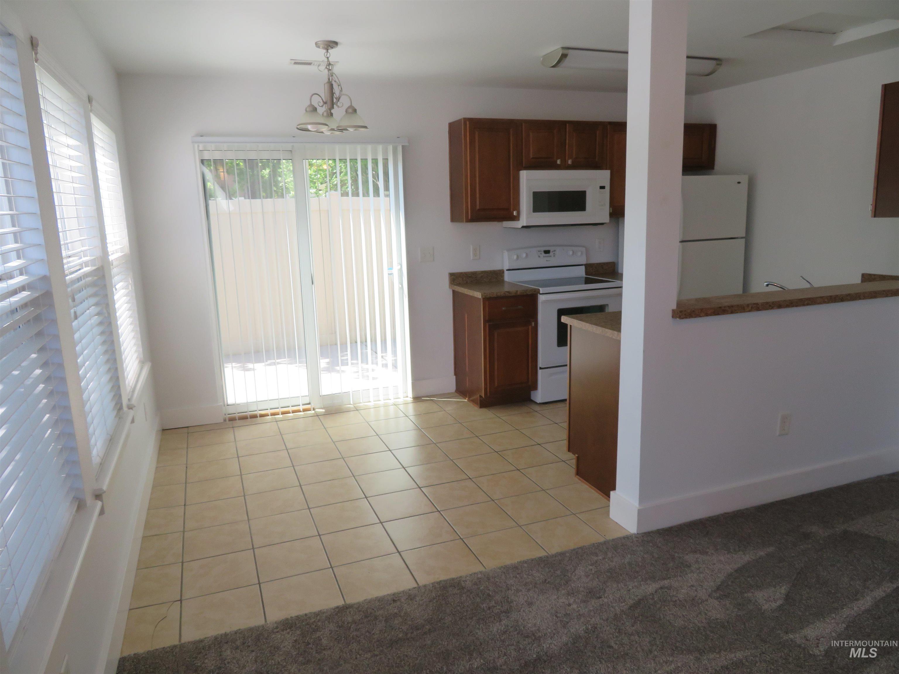 11026 W Garverdale Lane #103