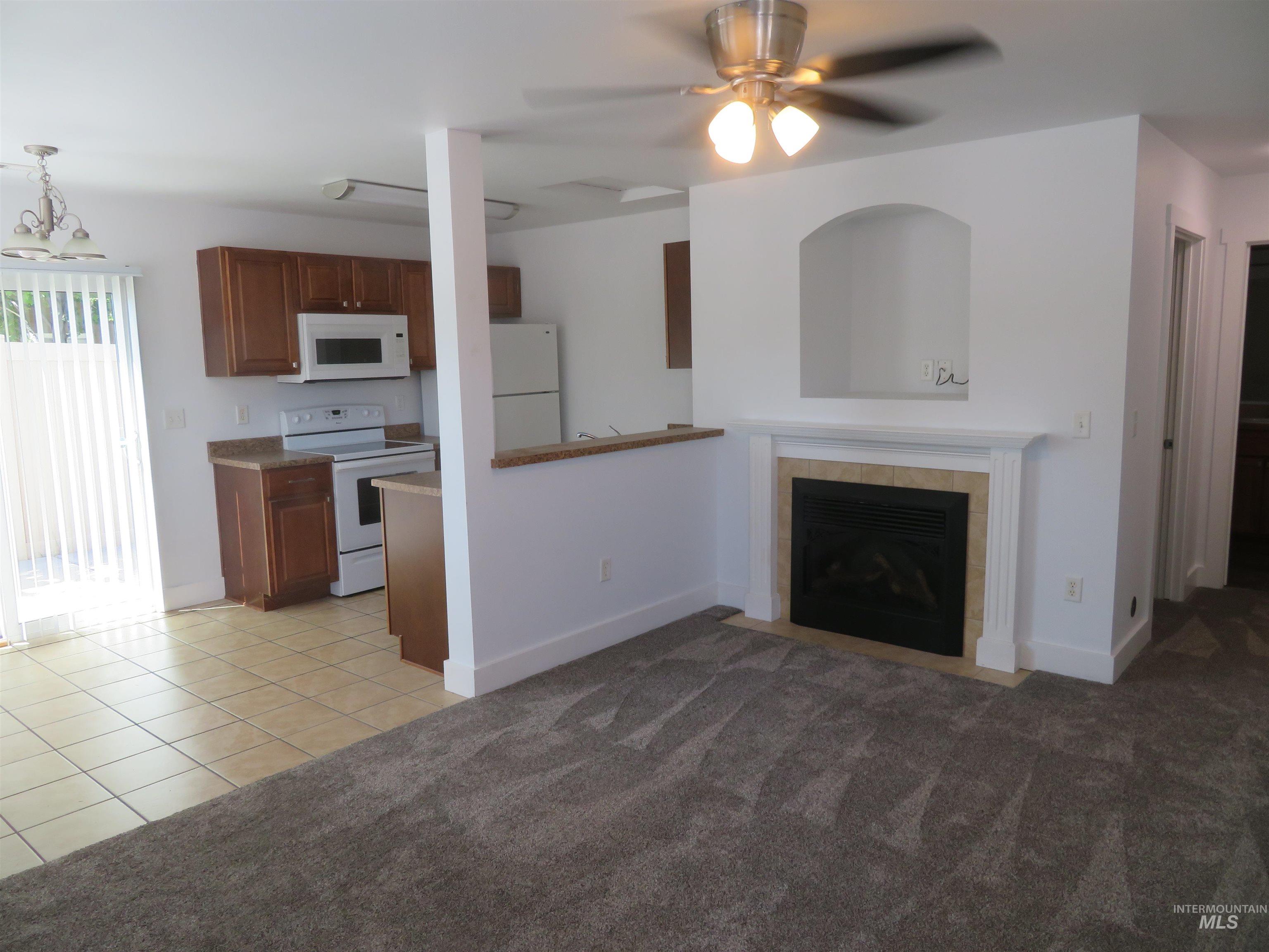 11026 W Garverdale Lane #103