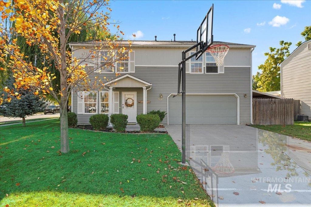 Photo of 9537 W Homewood Drive, Boise, ID 83709 (MLS # 98970972)