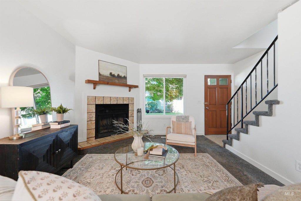 Photo of 1841 E Old Saybrook Ln, Boise, ID 83706 (MLS # 98990546)