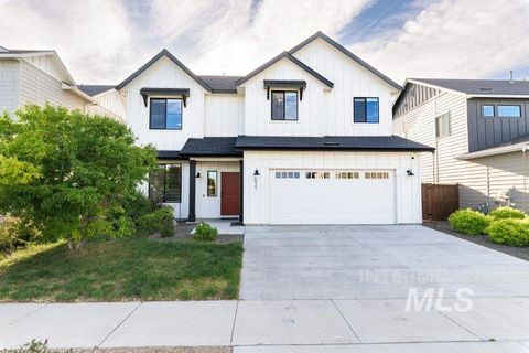 Photo of 6941 S Sunfish Way, Boise, ID 83709 (MLS # 98986227)