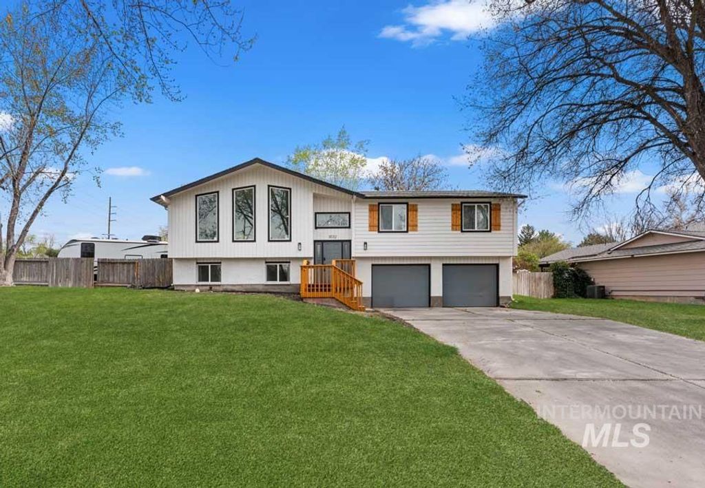 Photo of 3032 S Chieftain Way, Boise, ID 83709 (MLS # 98980451)