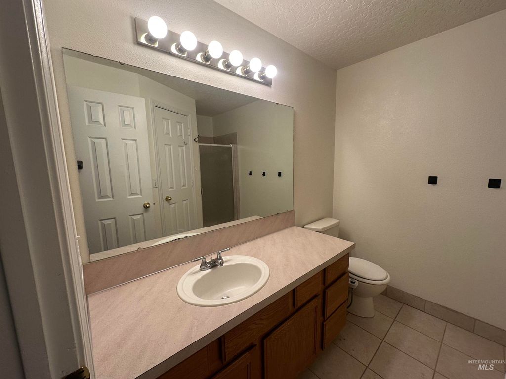 Photo of 2809 Laurel Way, Nampa, ID 83686 (MLS # 98978719)