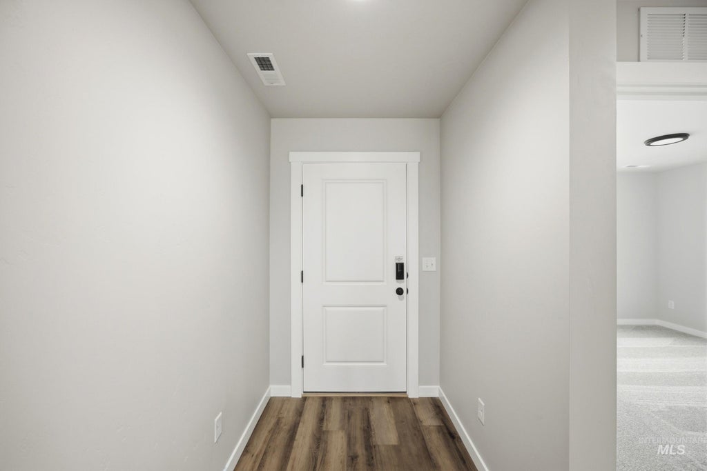 Photo of 17658 N Beckwourth Ave, Nampa, ID 83687 (MLS # 98999175)