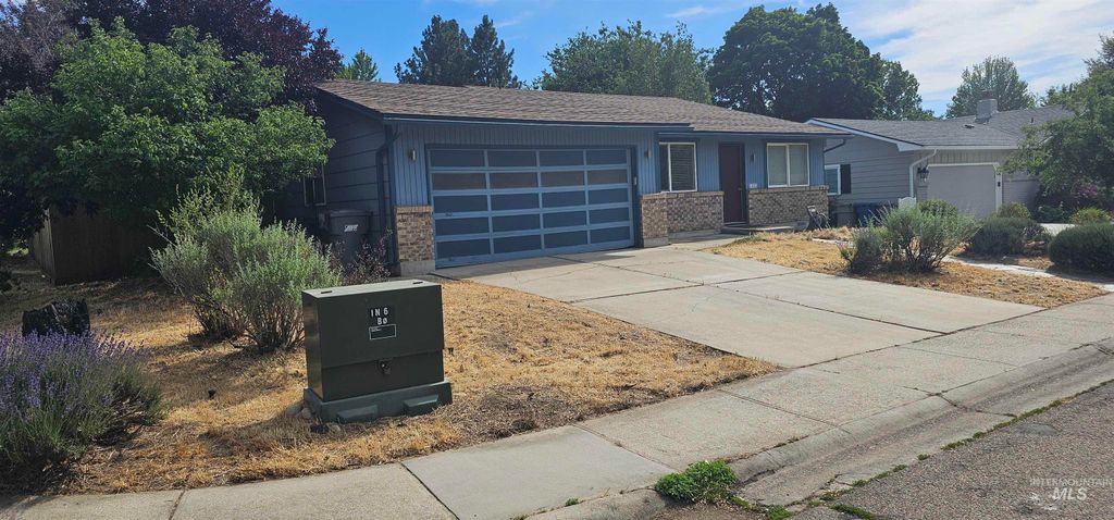 Photo of 1485 E Independence St, Boise, ID 83706 (MLS # 98990719)