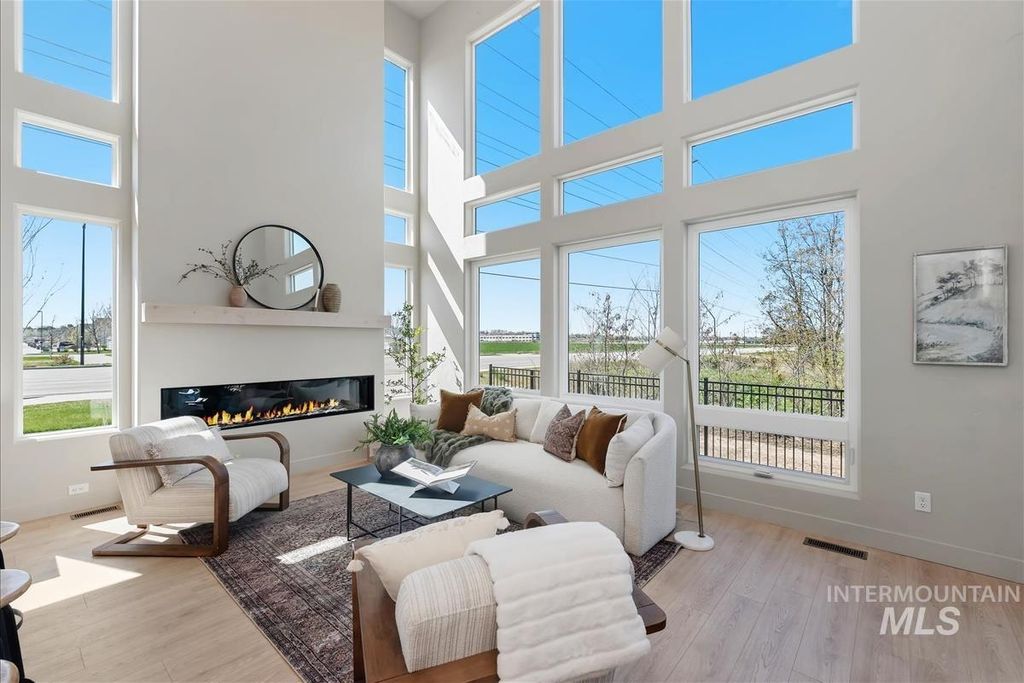 Photo of 29 N Feather Reed Ave, Meridian, ID 83642 (MLS # 98981004)