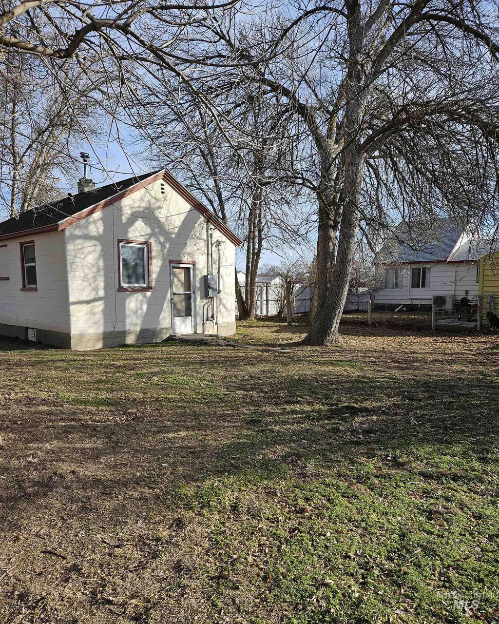 Photo of 909 Oregon St, Gooding, ID 83330 (MLS # 98974223)