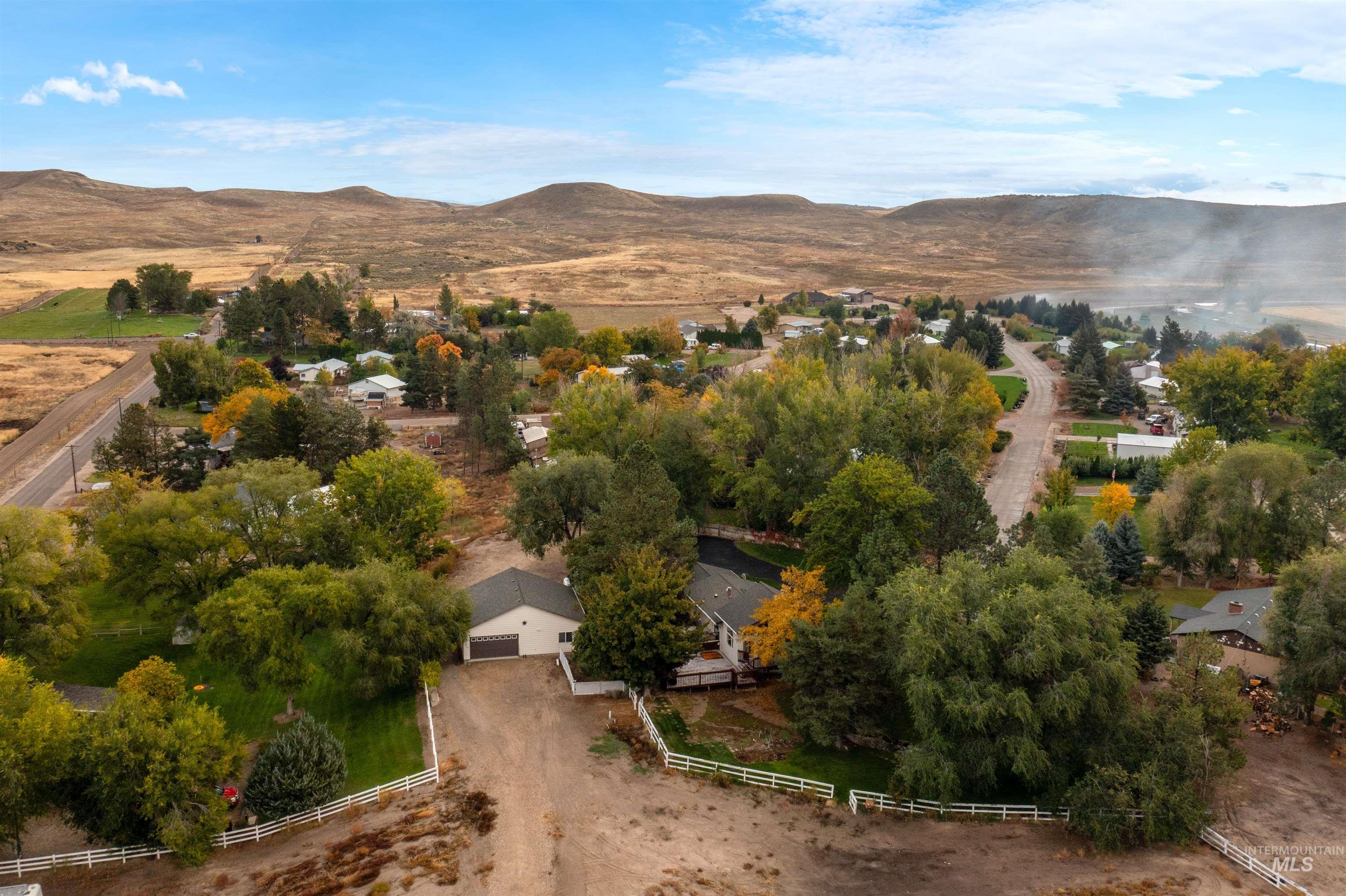 9948 Ash Lane
