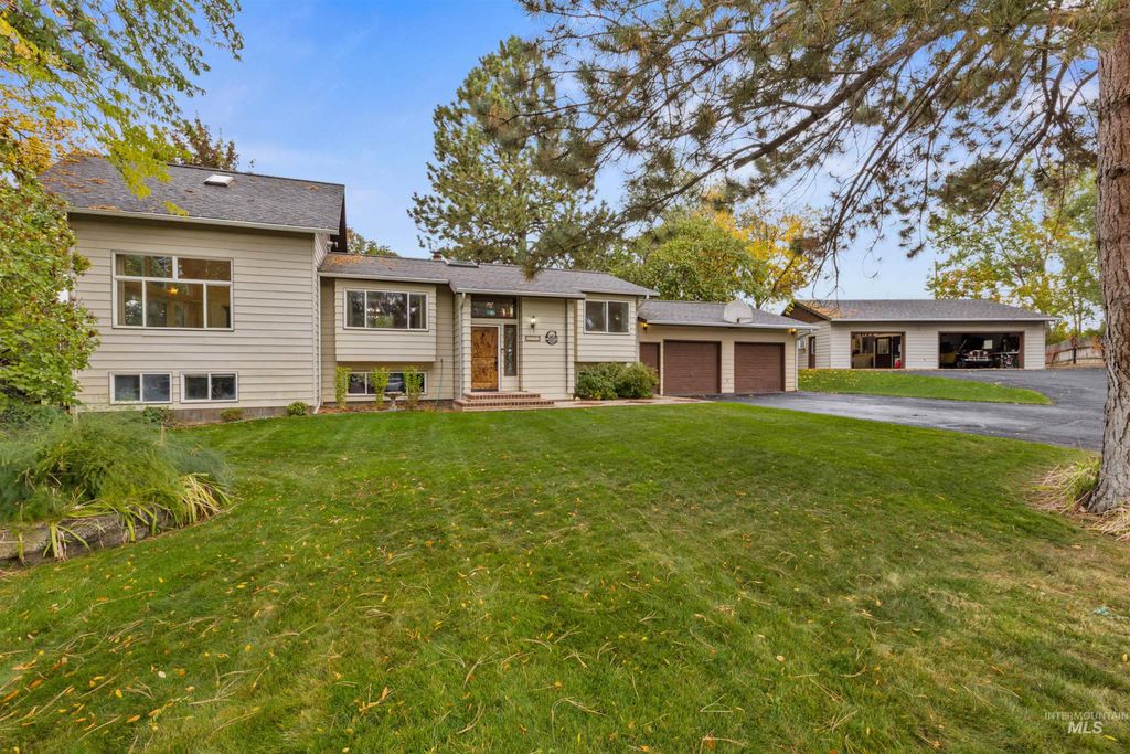 Photo of 9948 Ash Lane, Payette, ID 83661 (MLS # 98965014)