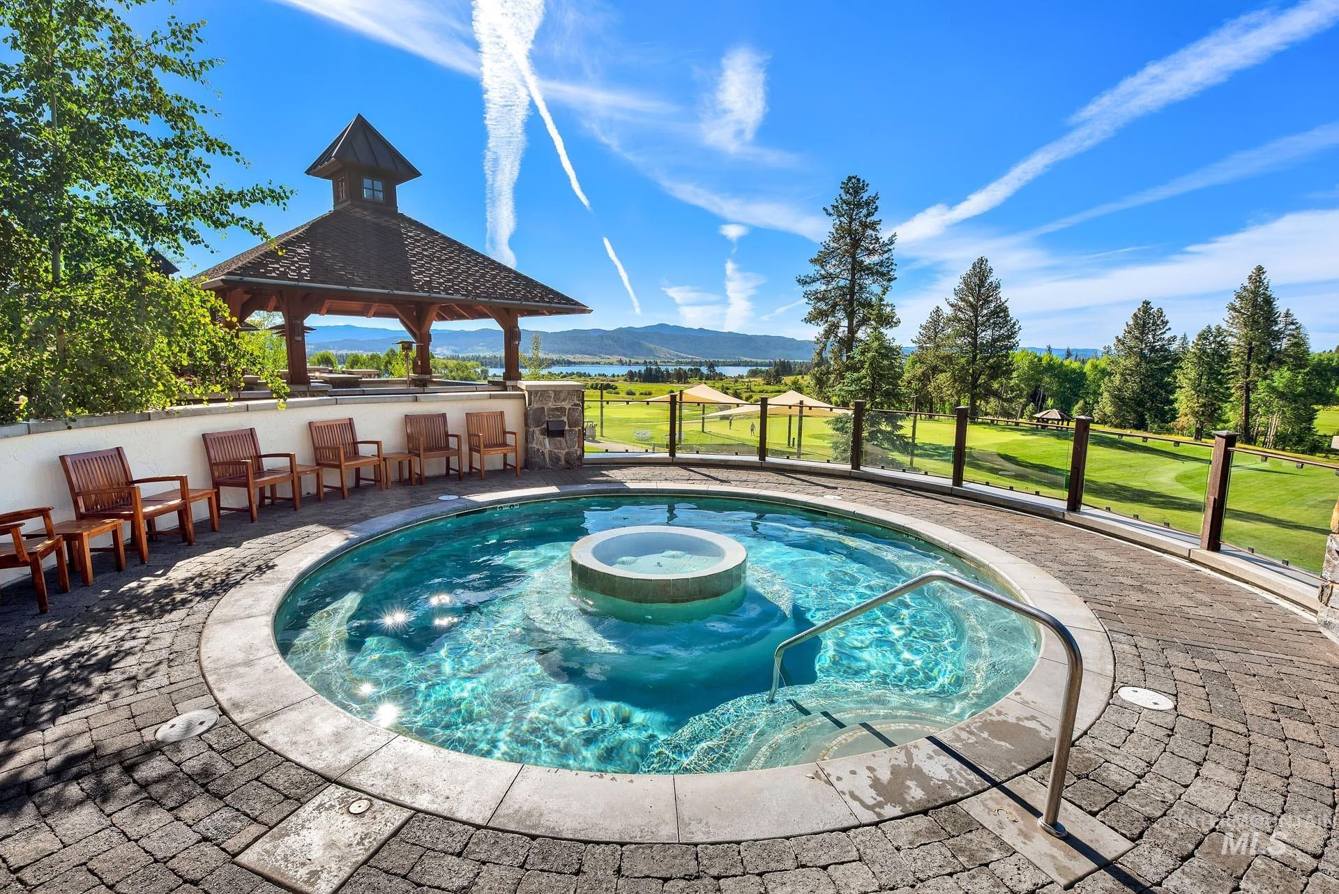 Hot Tub with a golf course view