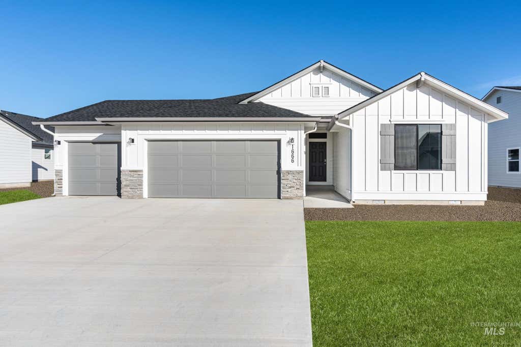 Photo of 9360 W Blazing Star St, Nampa, ID 83687 (MLS # 98996981)