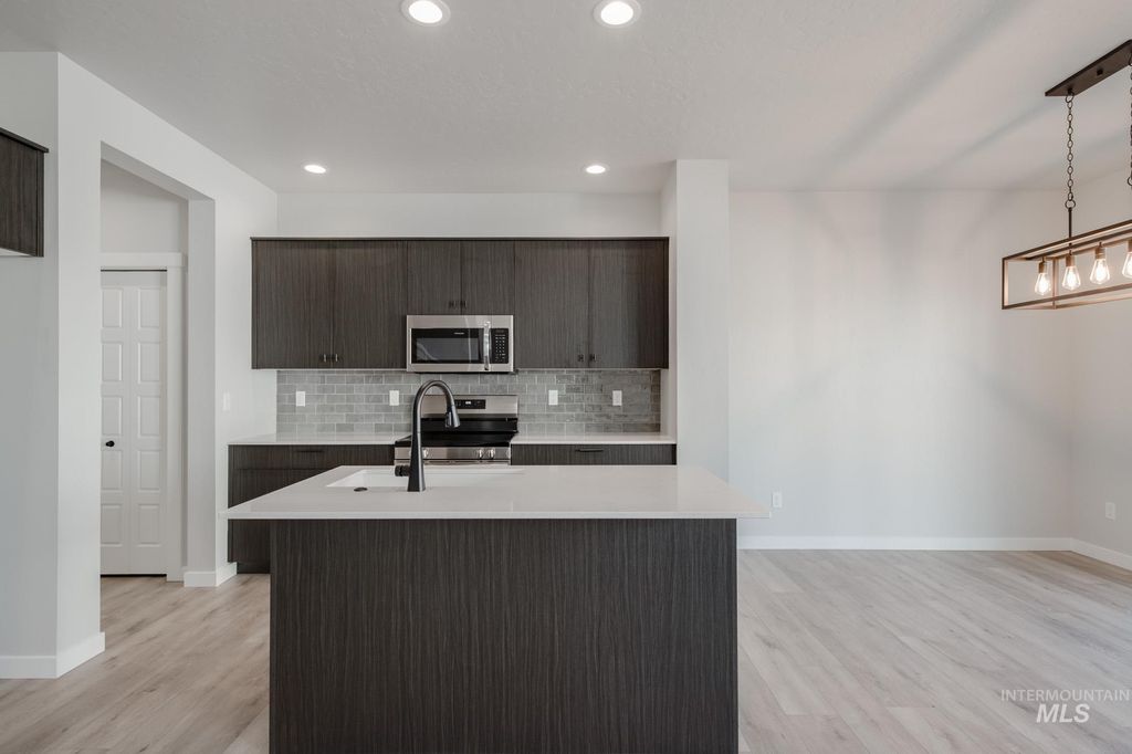 Photo of 3114 E Mossy Creek, Kuna, ID 83634 (MLS # 98972106)