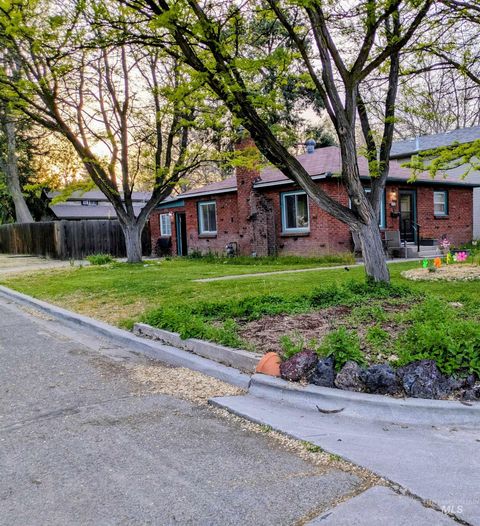 Photo of 1629 S Michigan Ave, Boise, ID 83706 (MLS # 98983810)