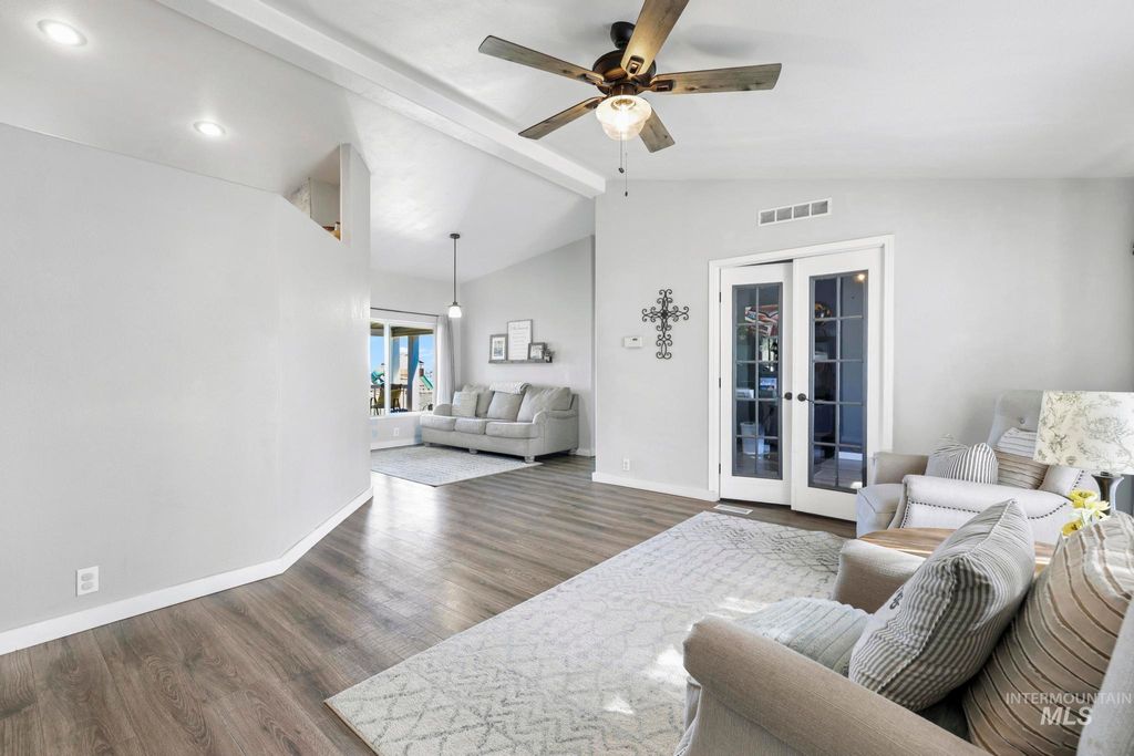 Photo of 26 Huyser Dr, Shoshone, ID 83352 (MLS # 98981419)