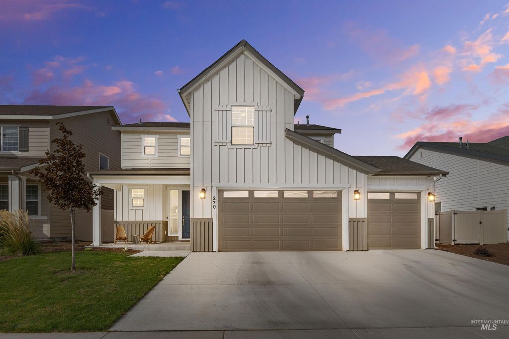 Photo of 270 E Caldera St, Meridian, ID 83642 (MLS # 98963422)