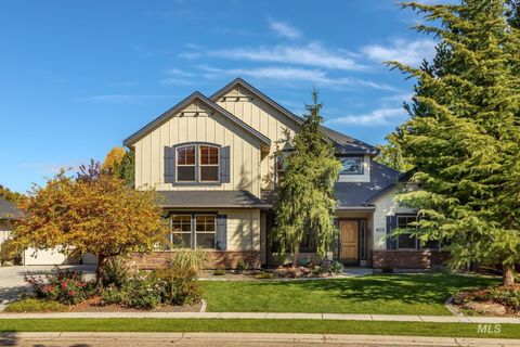 Photo of 602 N Senora Way, Eagle, ID 83616 (MLS # 98964946)