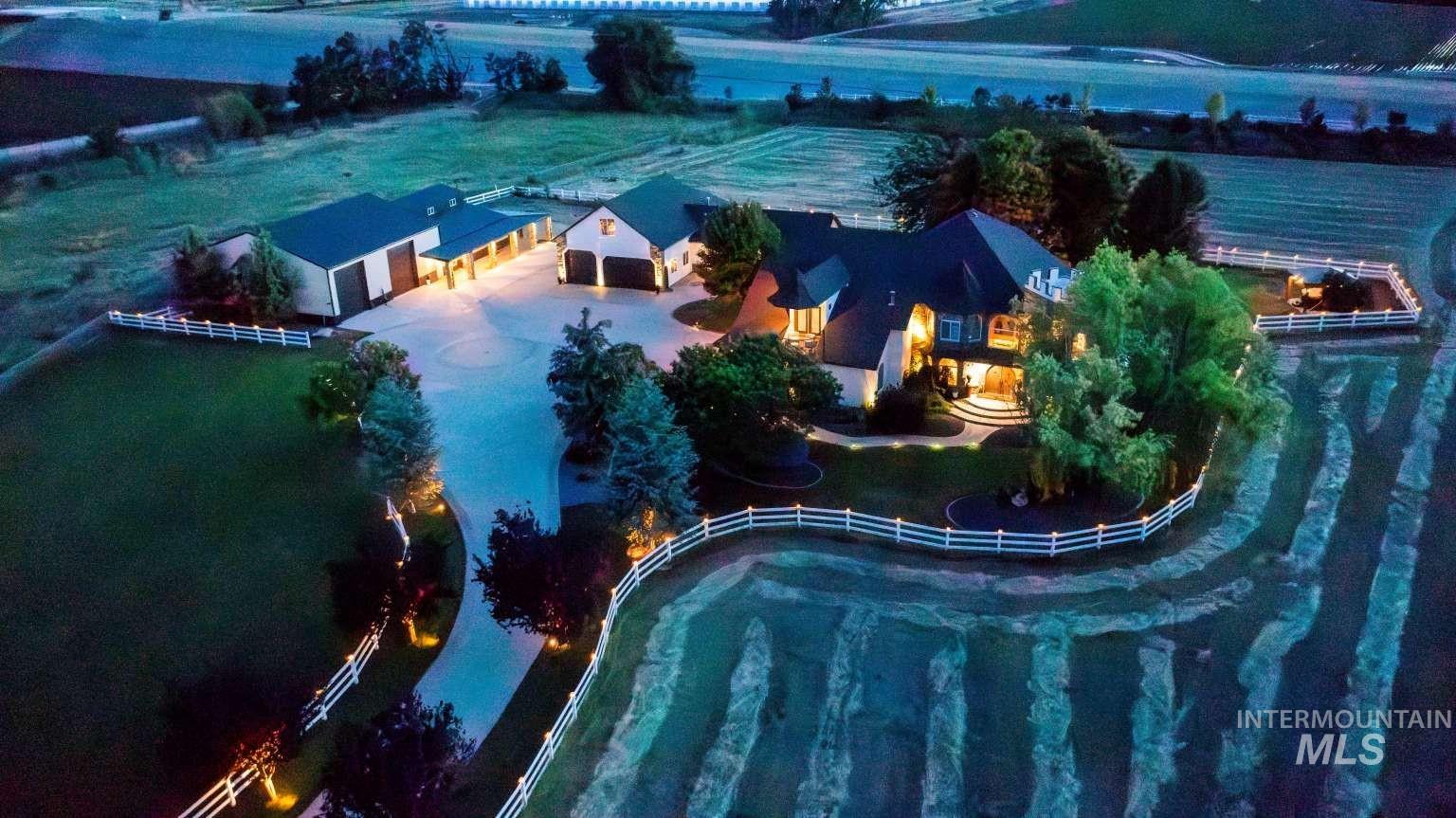 4039 Saint James Loop