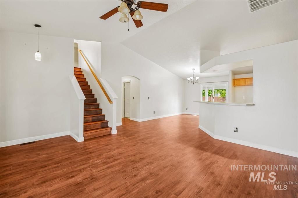 Photo of 5101 Barkley Way, Caldwell, ID 83607 (MLS # 98969139)