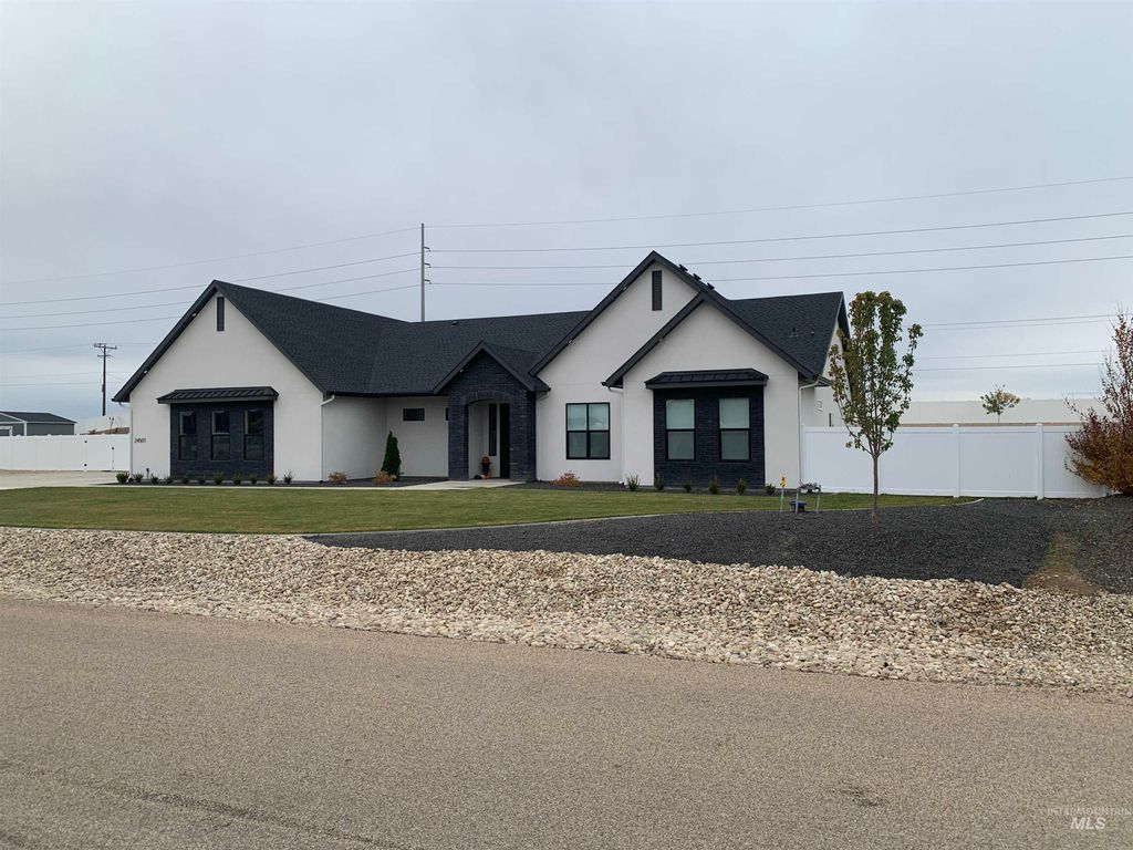 Photo of 24501 Himark Way, Caldwell, ID 83607 (MLS # 98974368)